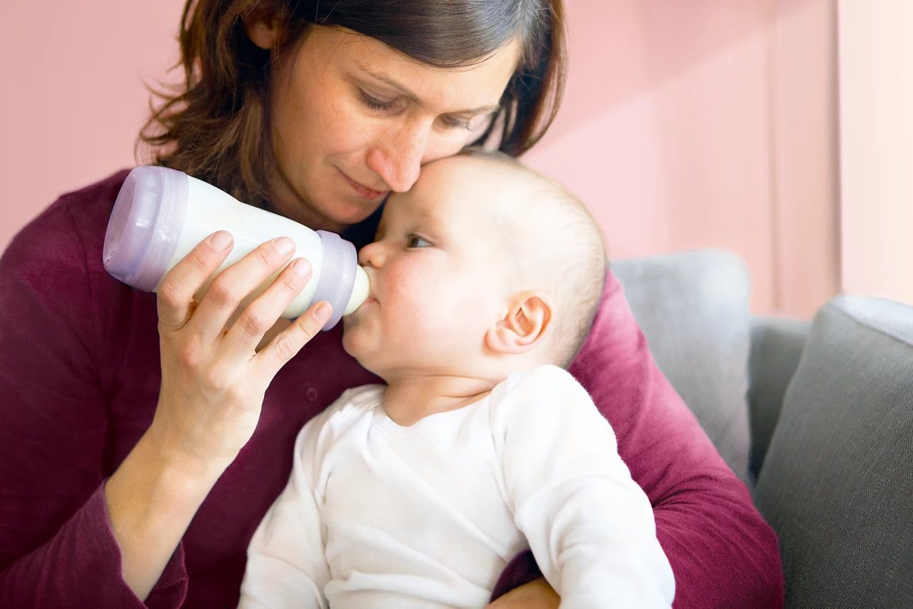 baby bottle feeding