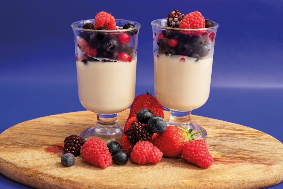 Fortini white chocolate and berry fool