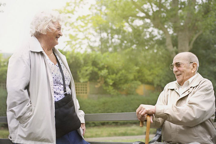 frailty elderly couple laughing