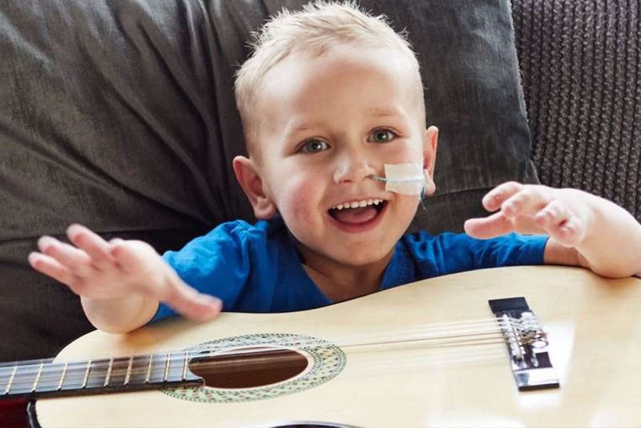 Σίτιση μέσω Ρινογαστρικού ή στομίας;