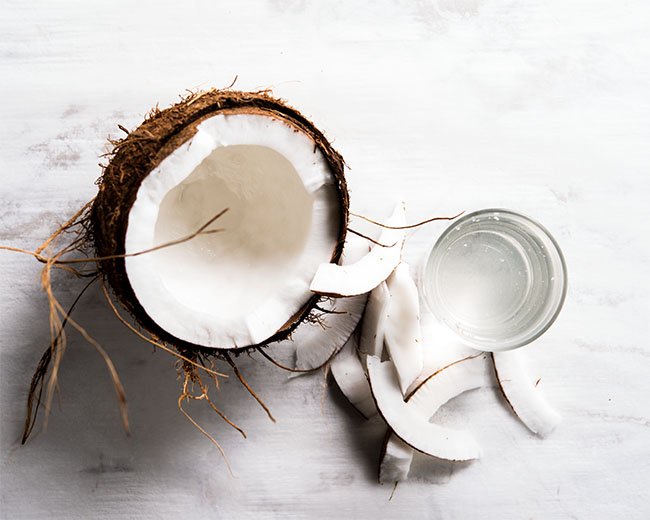 ingredients_0000s_0001_COCONUT-3_3