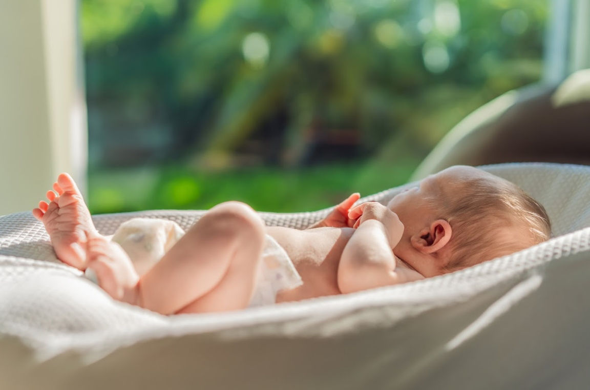 Lịch sinh hoạt bé 5 tháng tuổi giúp con phát triển khỏe mạnh