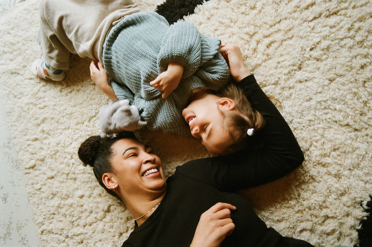 mae-e-filha-sorrindo.jpg
