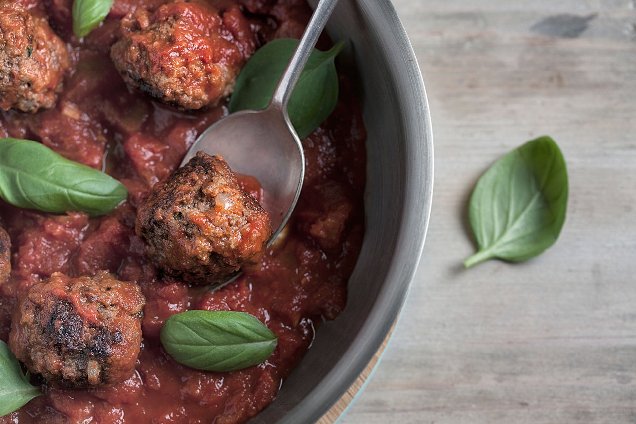 meatballs in tomato