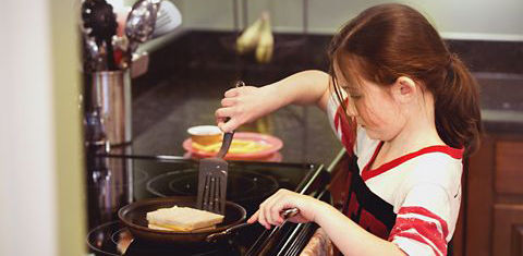 metabolism little girl cooking