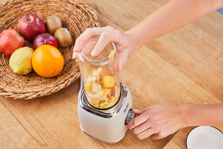 Obst im Mixer