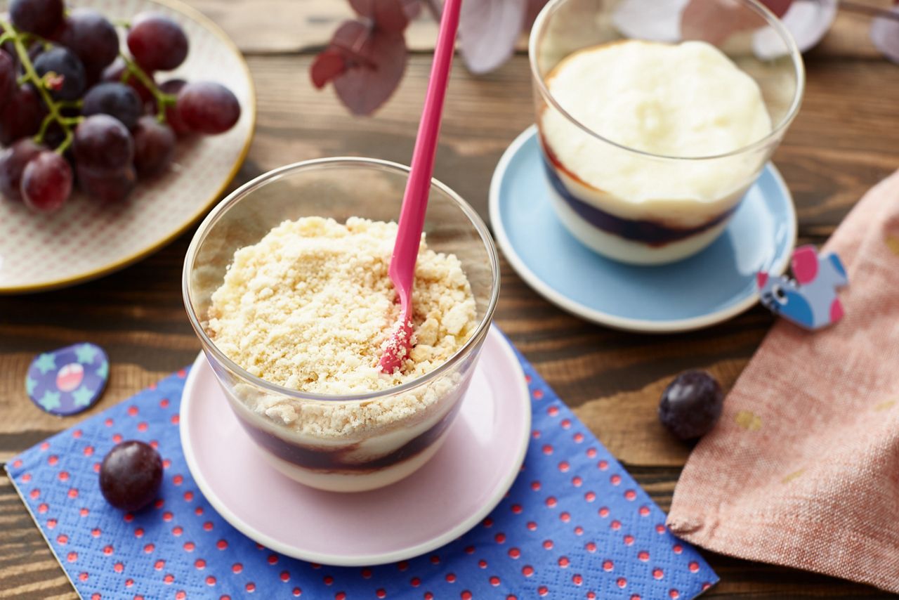Milchbrei mit Traubenmus