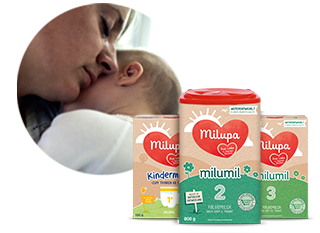 Milumil 2 und 3 und Kindermilch Pulverfor vor einer Mutter Kind Abbildung