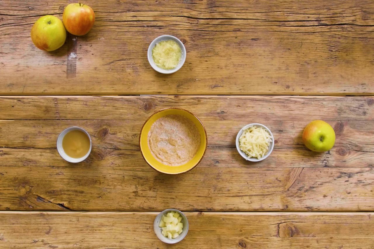 Apfel in verschiedenen Beikostvarianten