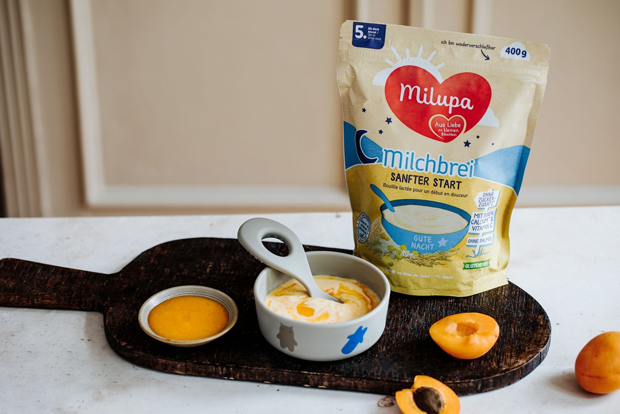 Milchbrei mit Aprikose