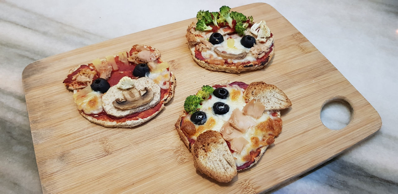 Mini animal pizza baked