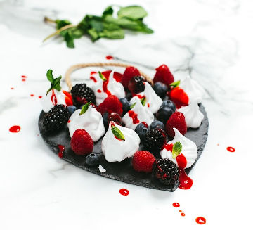 Mini fruit meringues