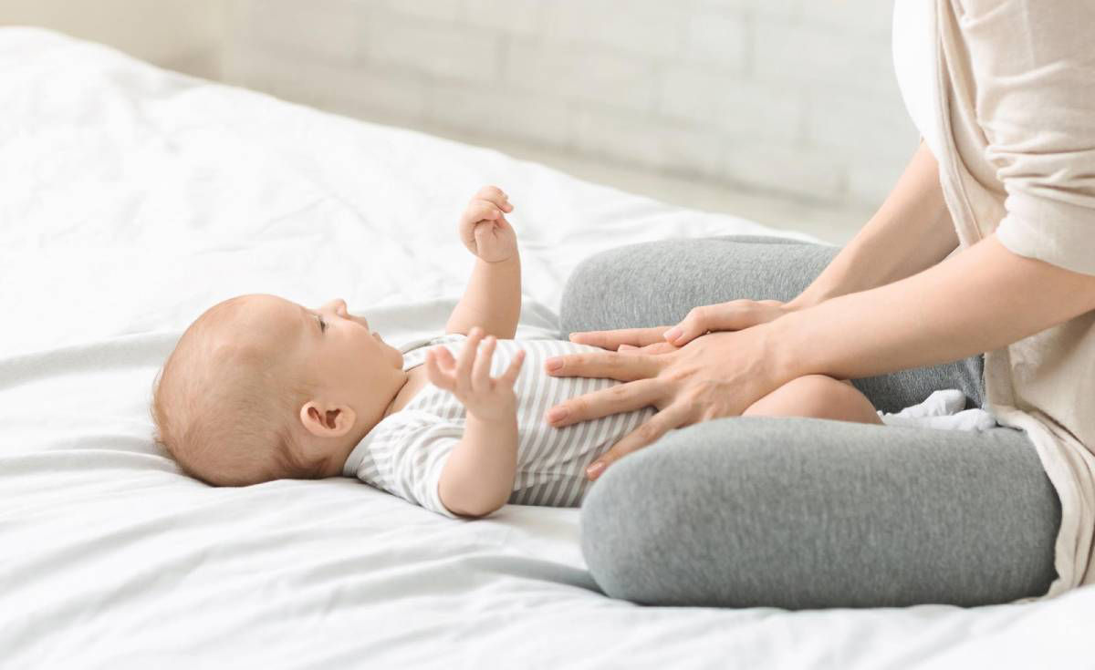 Cách nhận biết trẻ 2 tháng tuổi thông minh từ sớm