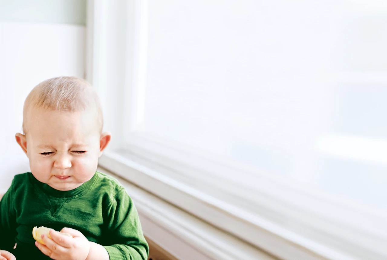 baby eating