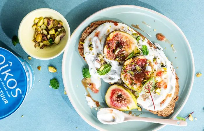 oikos recipe toast figs