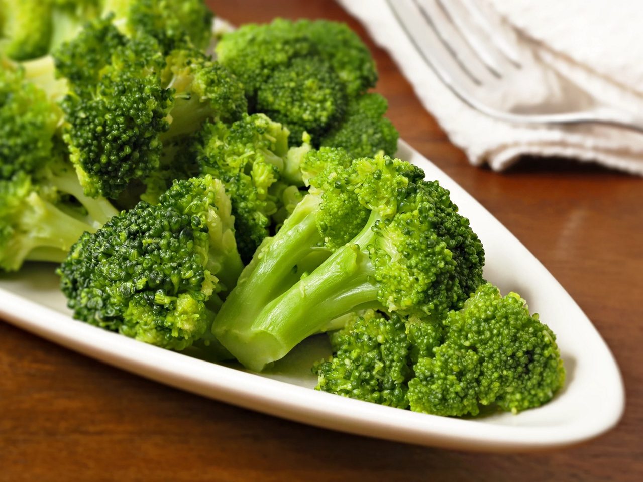 plate-of-broccoli