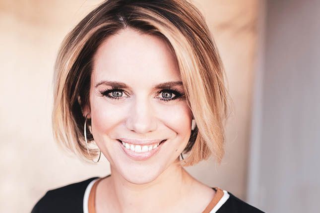 Sandra Kuhn Profilbild zugeschnitten