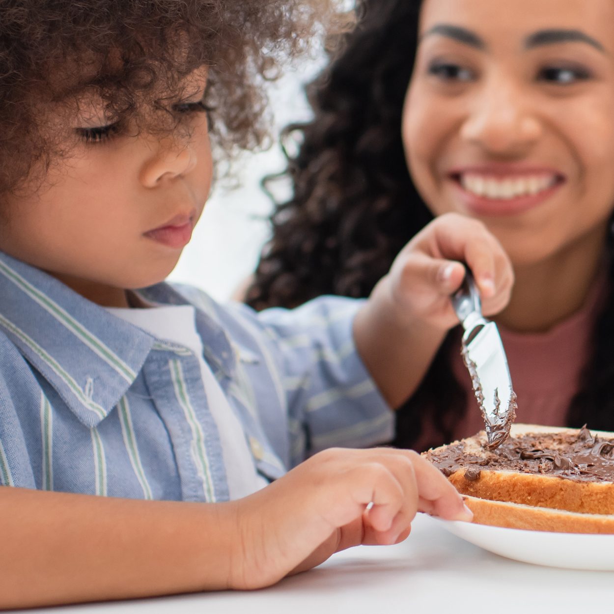 toddler eat 