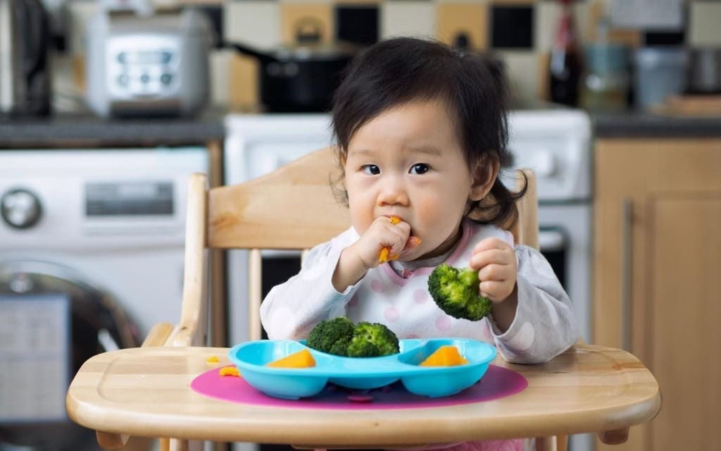thực đơn cho bé 9 tháng