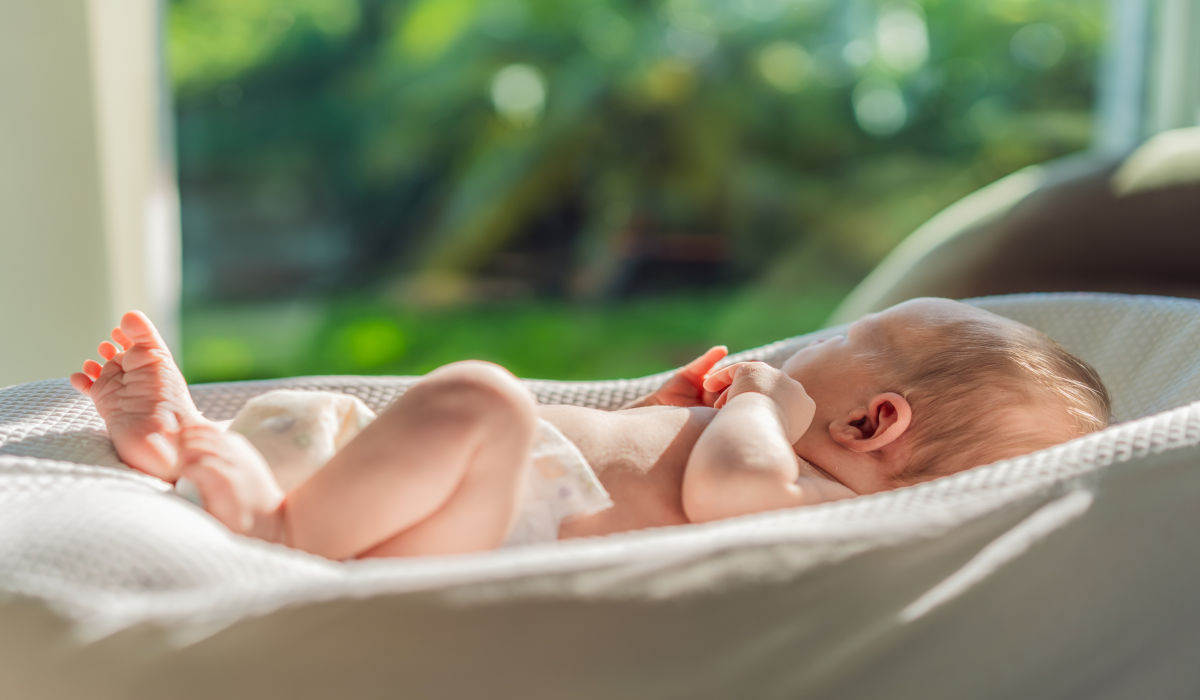 Khám phá sự phát triển của trẻ 9 tuần tuổi cho mẹ tham khảo