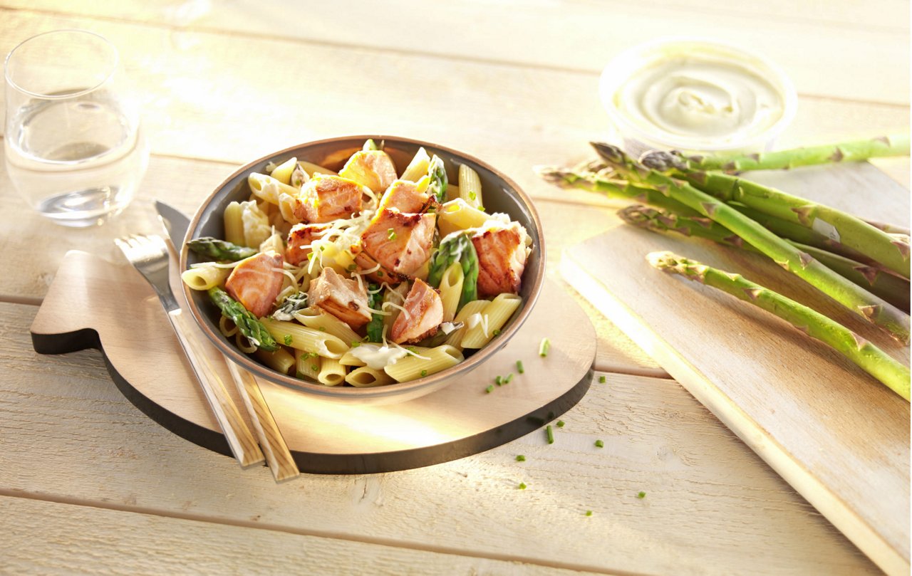 Penne au saumon et asperges