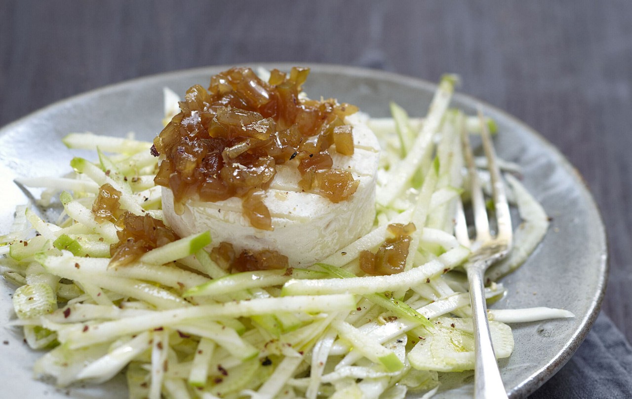 Salade de chou chinois à la pomme granny – femme enceinte